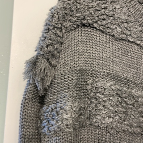 NWT Wool Chunky Knit Grey Cardigan with Fringe Sleeves - Picture 3 of 6